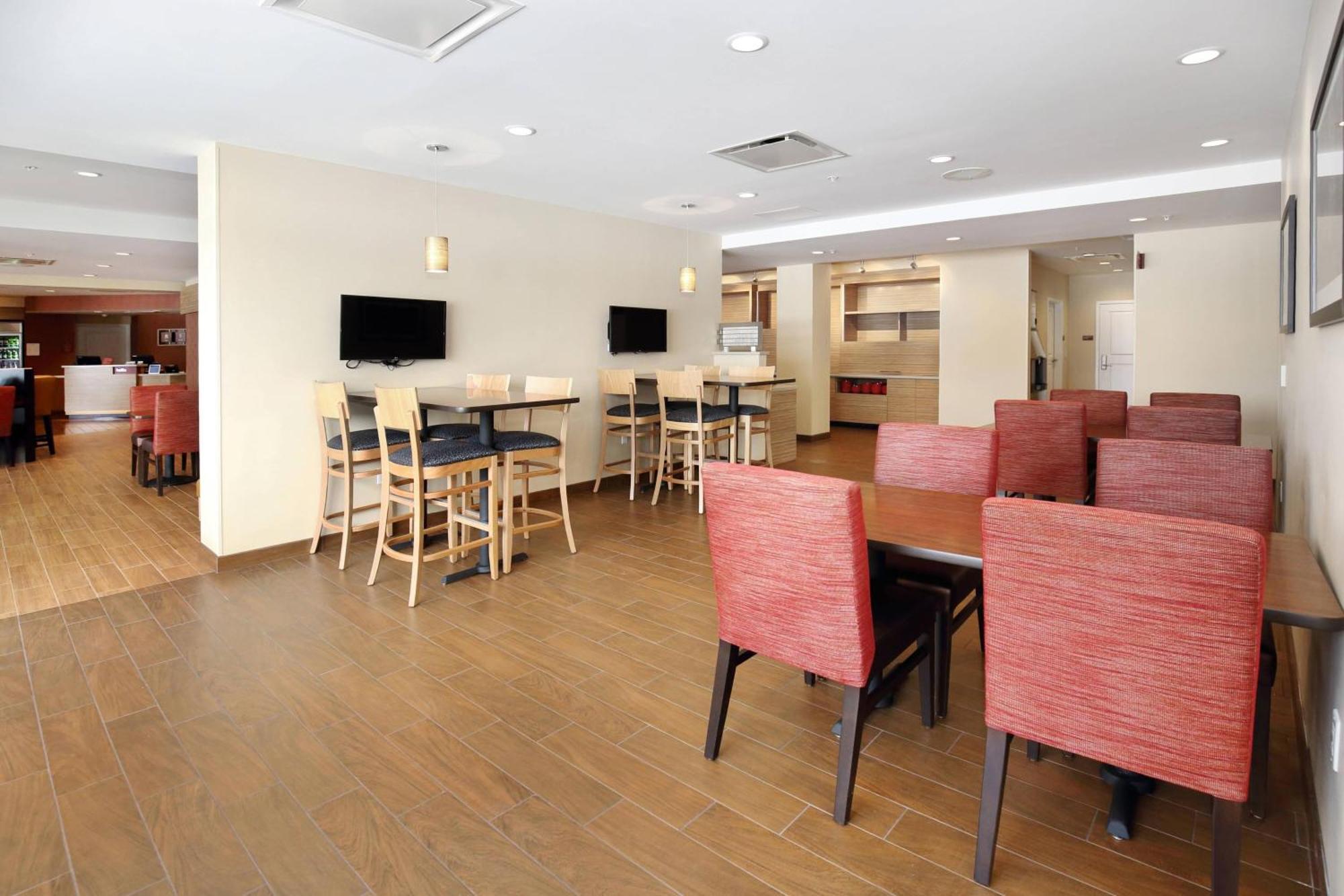 Towneplace Suites By Marriott Grove City Mercer/Outlets Eksteriør billede